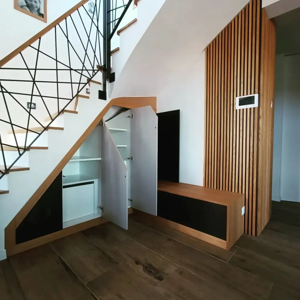 Sous escalier